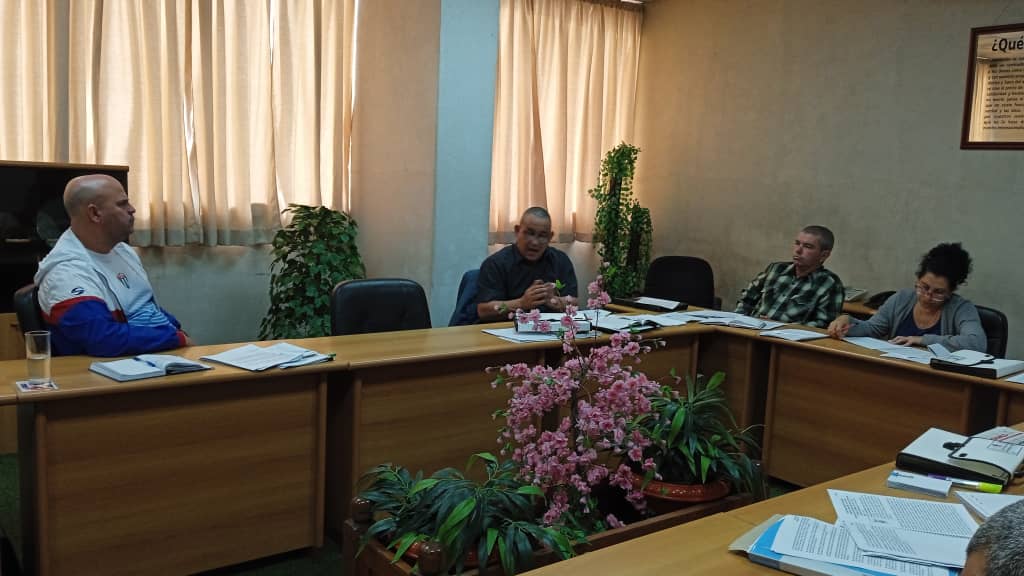 «La atención a los viales y servicios básicos del Plan Turquino de Villa Clara serán prioridad en el 2025»