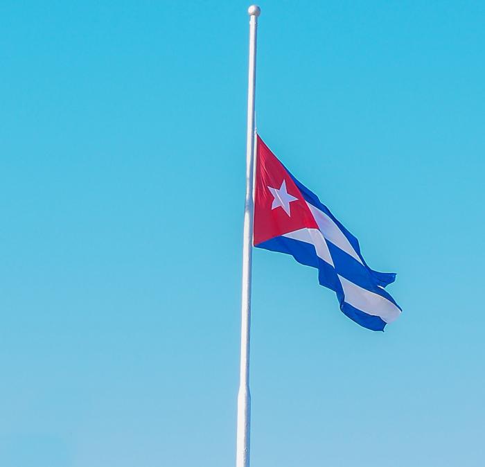 Decretan Duelo Oficial en Cuba