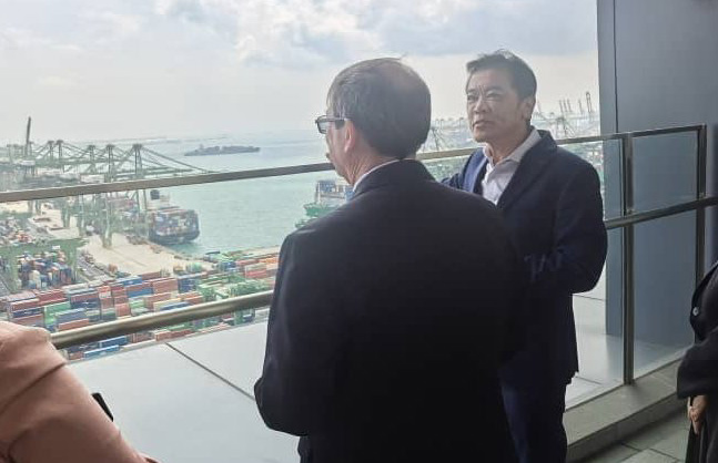 Canciller prosigue en Singapur visita oficial a países de Asia