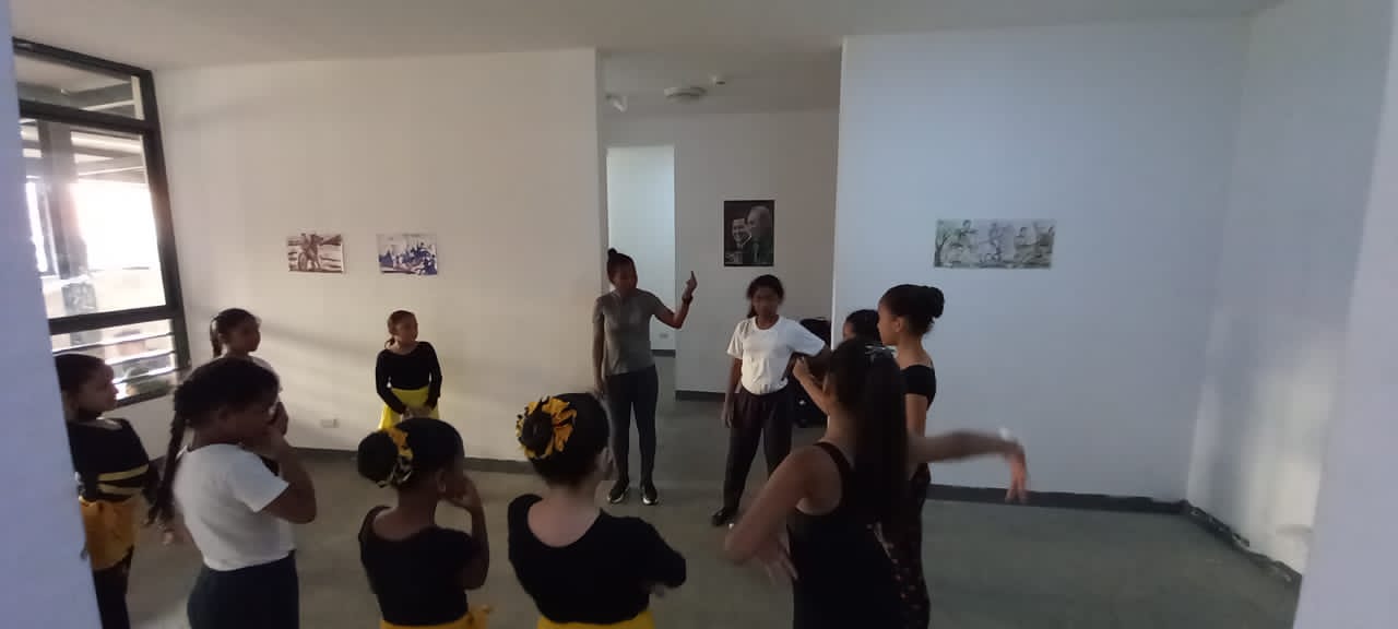 Instructores de arte, fuente inagotable de amor y esperanzas