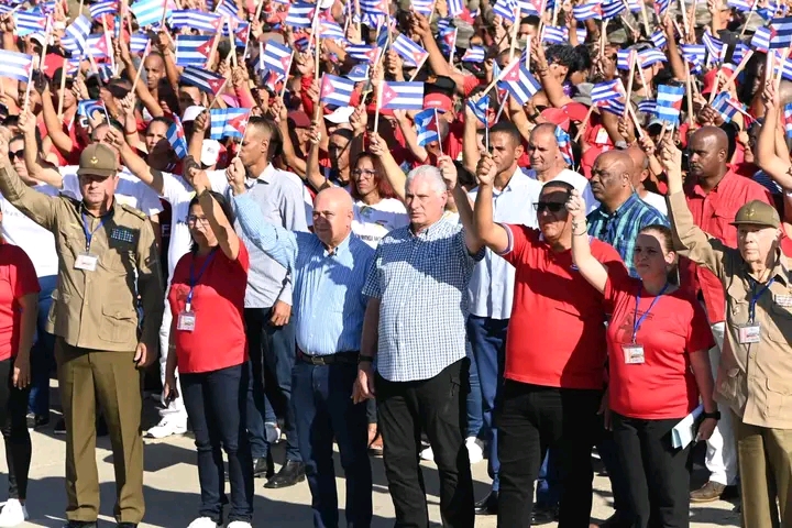Tribuna Antimperialista en la plaza Mariana Grajales con la presencia de Díaz-Canel. Foto: Presidencia Cuba