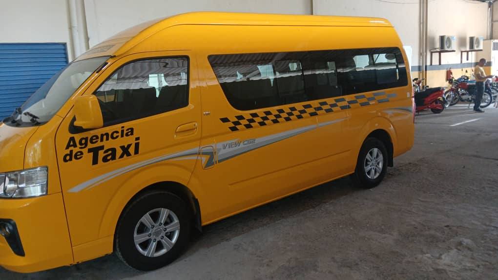 Cinco microbuses apoyarán transporte público en Santa Clara 