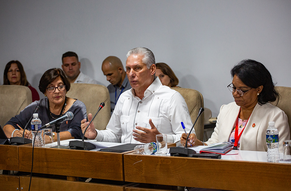 Díaz-Canel: “Sabemos que nuestros problemas se han agudizado, pero la Revolución no deja a nadie atrás”