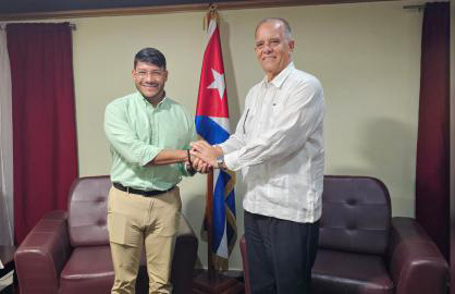 En visita oficial a Cuba secretario ejecutivo de Alba-TCP 