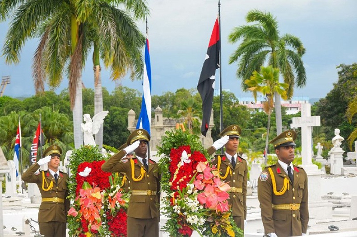 Homenajean en Santiago de Cuba a los mártires de la Revolución