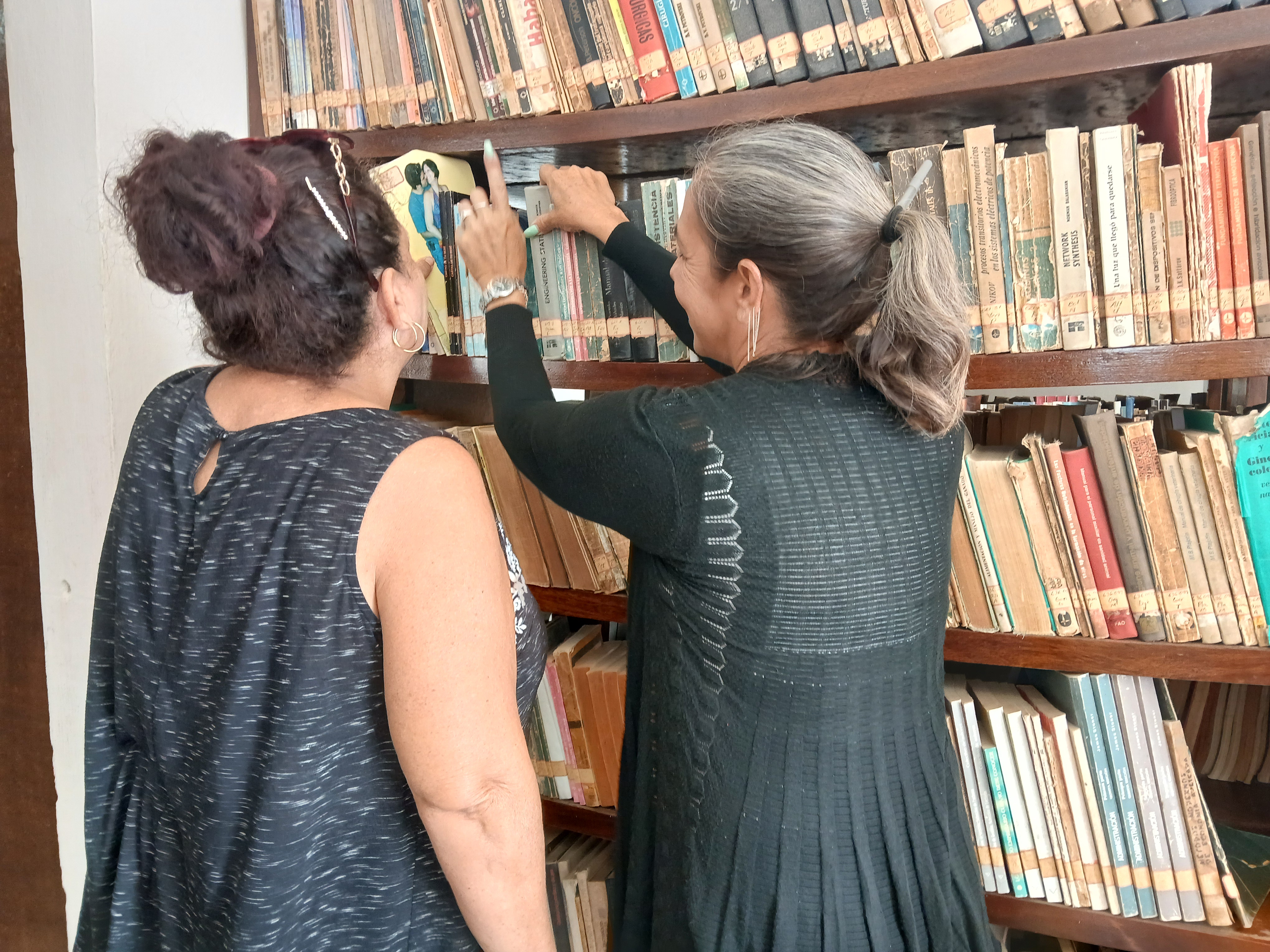 Día del Bibliotecario Cubano: vocación y compromiso
