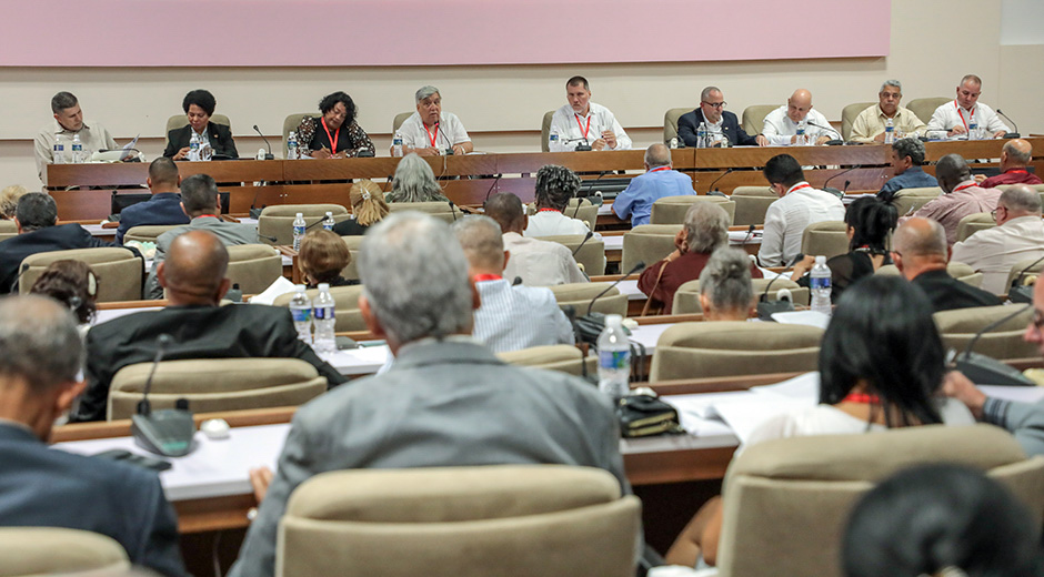 La economía cubana en el centro del debate del noveno Congreso de la ANEC