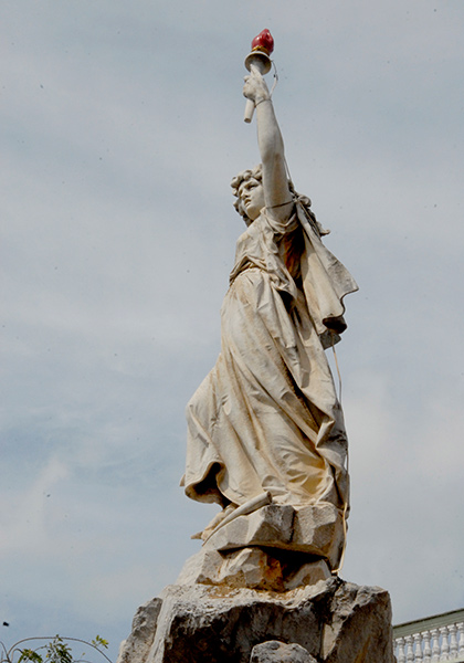 Remedios, la bella