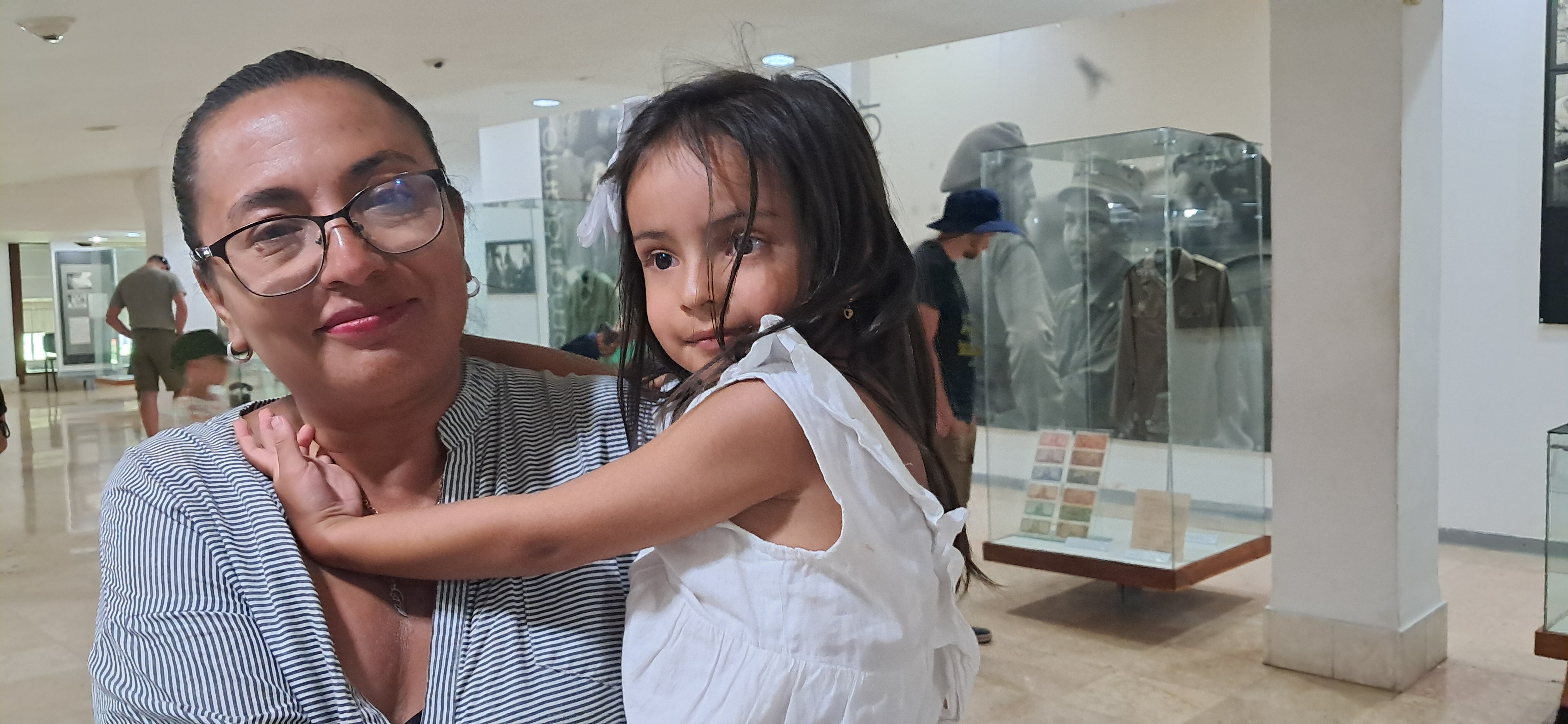 Carla, la nieta del guerrillero boliviano: “seguir luchando por un mundo mejor”