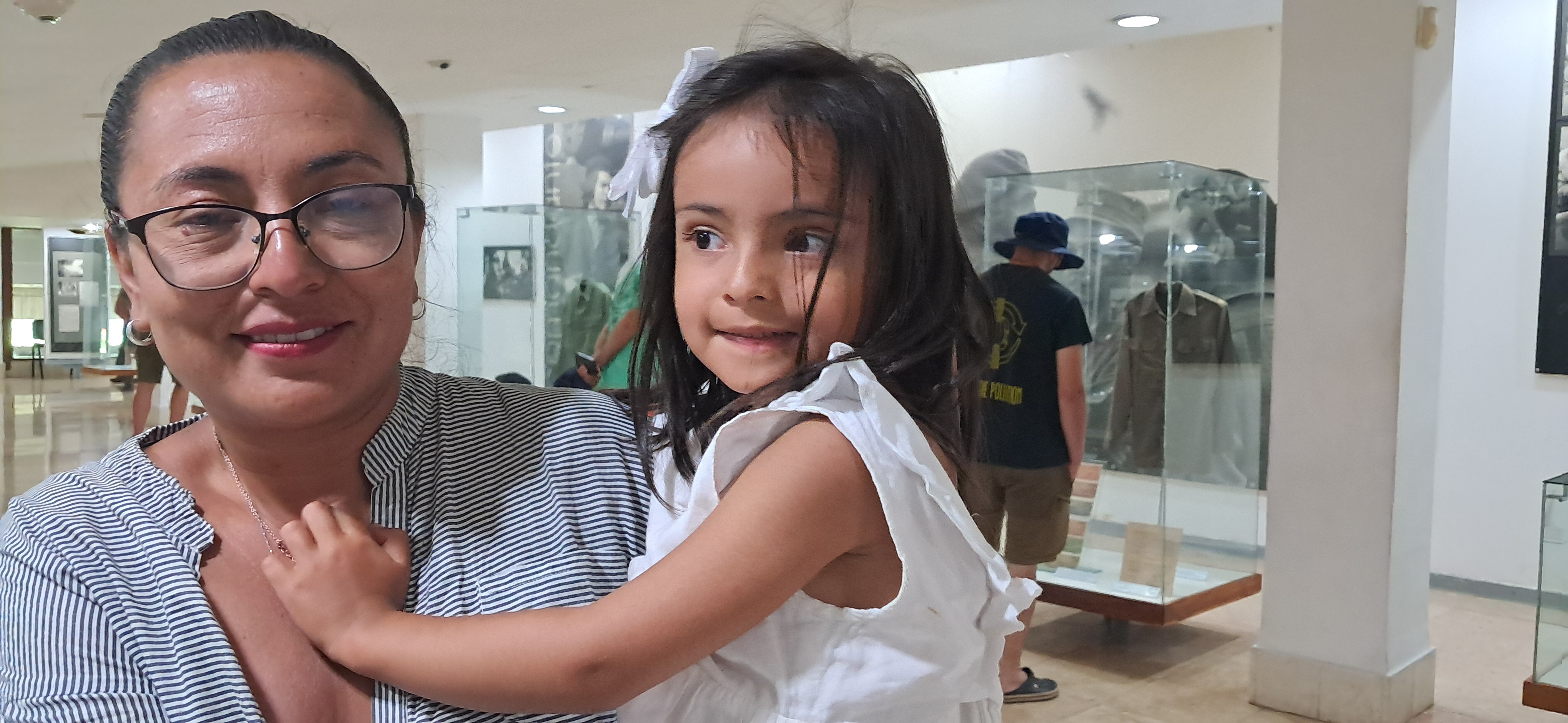 Carla, la nieta del guerrillero boliviano: “seguir luchando por un mundo mejor”