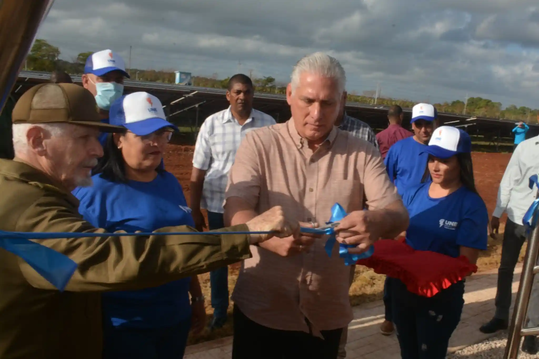 Parque solar de Rojas, en Remedios, una obra inmensa con el esfuerzo de muchos