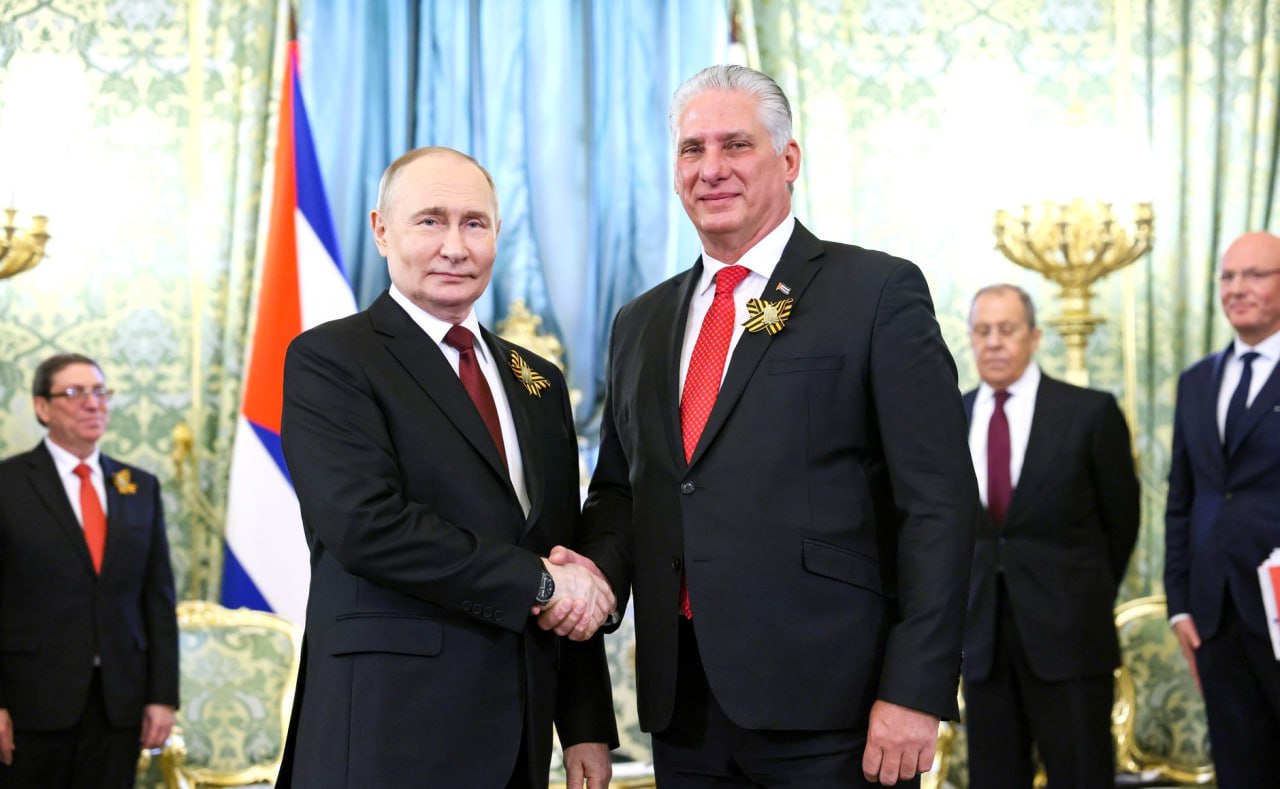 Díaz-Canel viaja a Rusia para conmemorar el 80 aniversario de la victoria sobre el fascismo