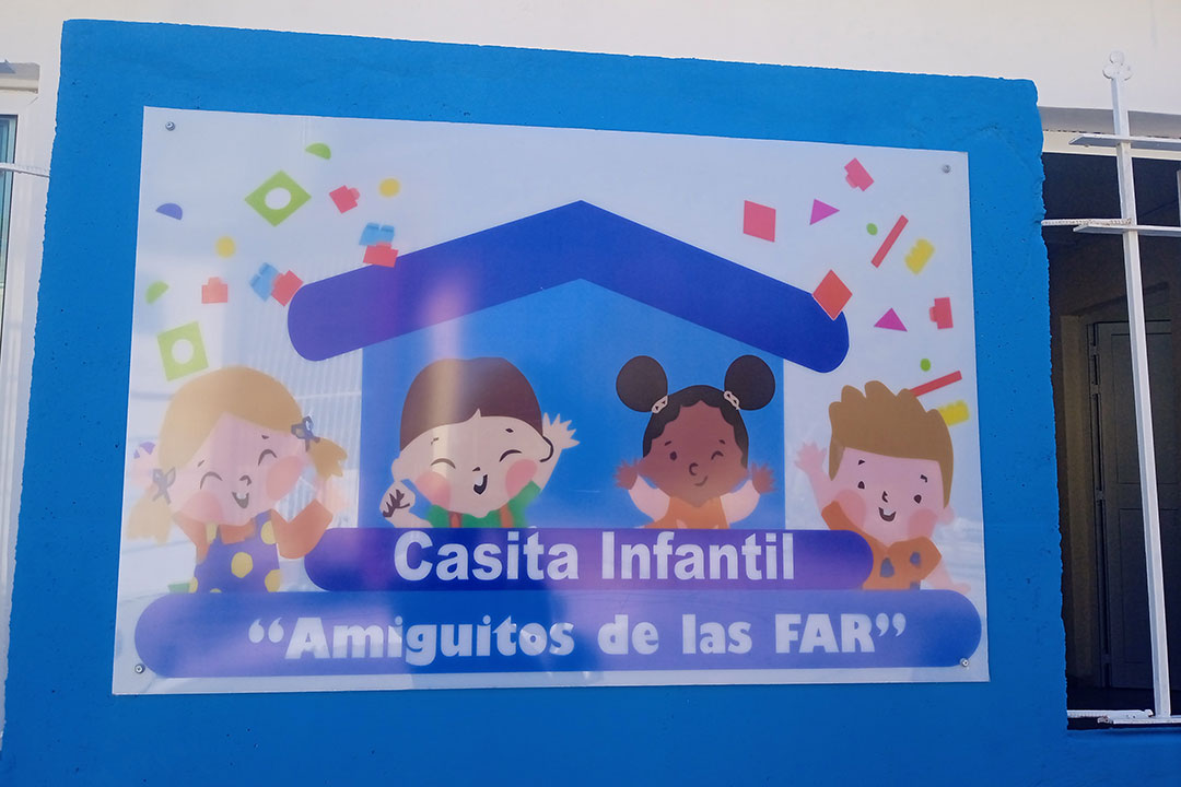Abre sus puertas la casita infantil Amigos de las FAR