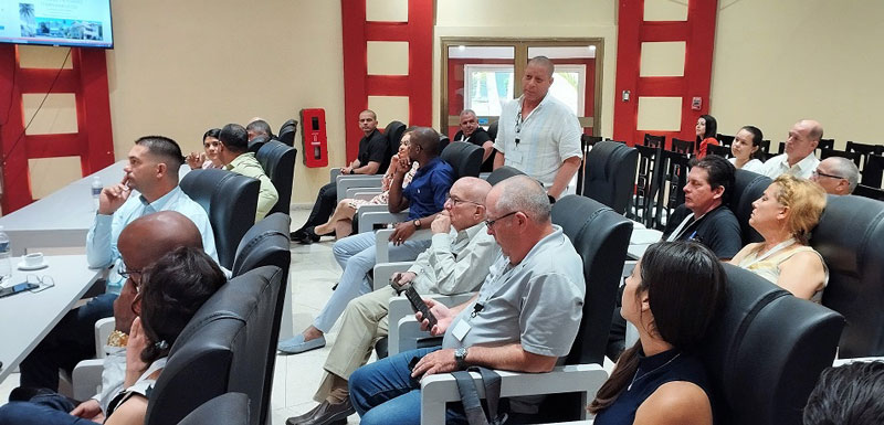Villa Clara deja puertas abiertas para próximos eventos de cirugía espinal