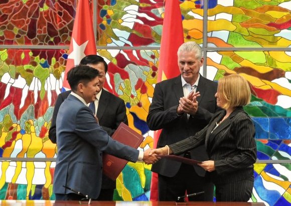 Constituyen Cuba y Vietnam empresa mixta para el desarrollo biofarmacéutico