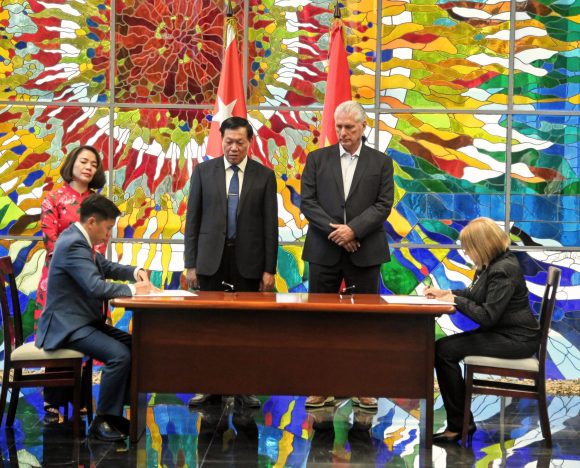 Constituyen Cuba y Vietnam empresa mixta para el desarrollo biofarmacéutico