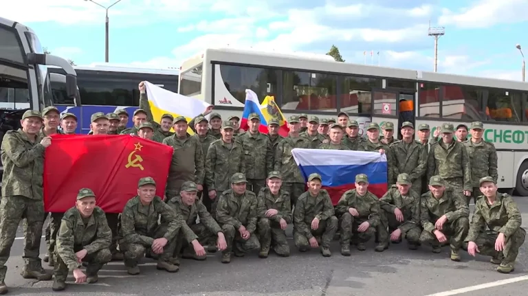 Diálogo directo entre Moscú y Kiev permite liberación de cientos de prisioneros de guerra