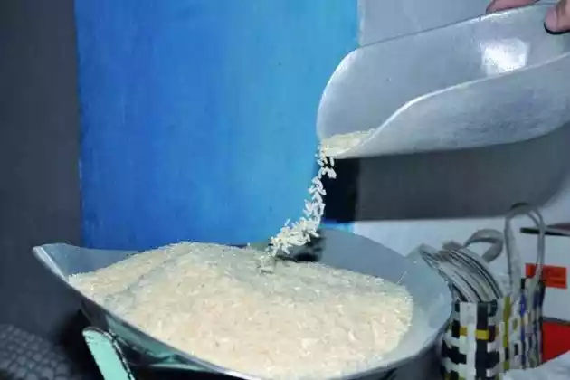 Comienza en Santa Clara distribución gratuita de dos libras de arroz