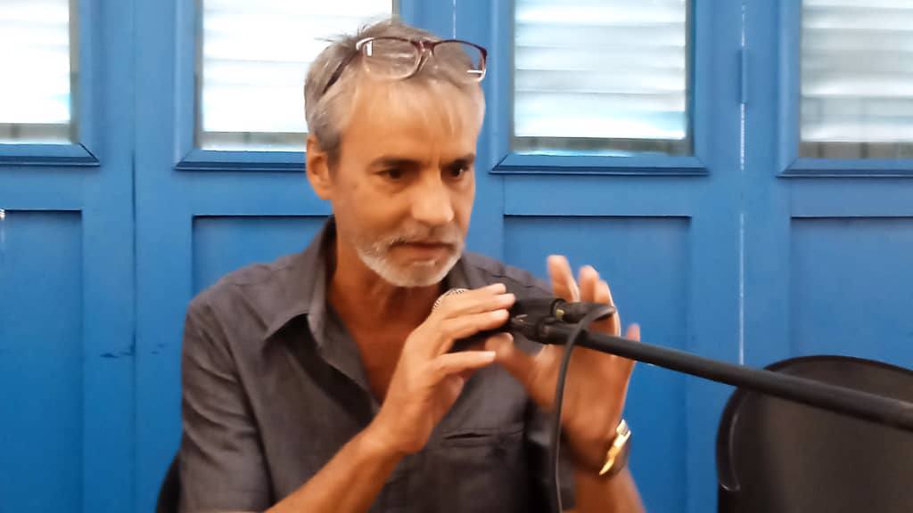 Edelmis Anoceto Vega, invitado a la Miniferia del Libro en Encrucijada