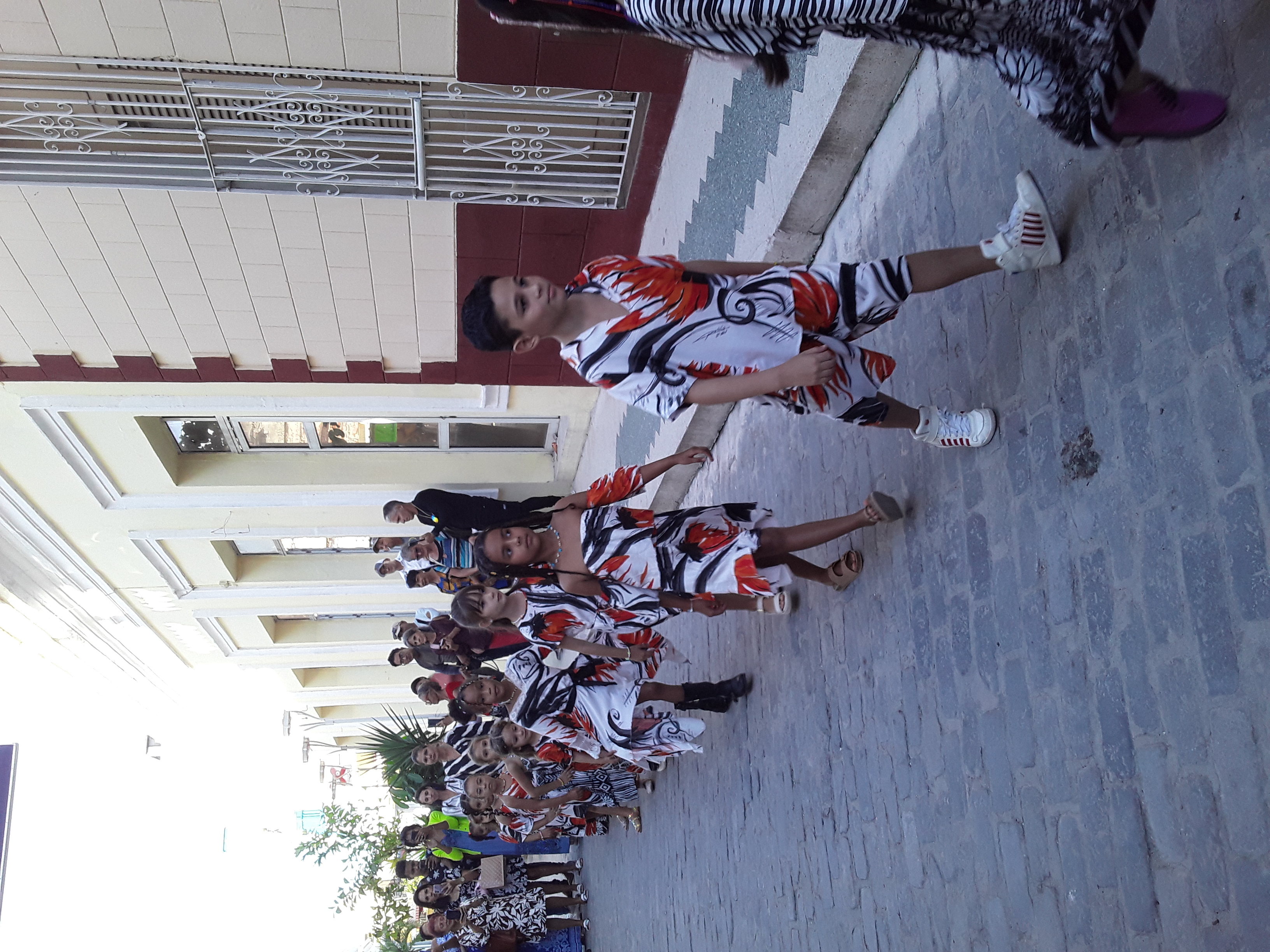 Inauguran Salón provincial de Artesanía artística