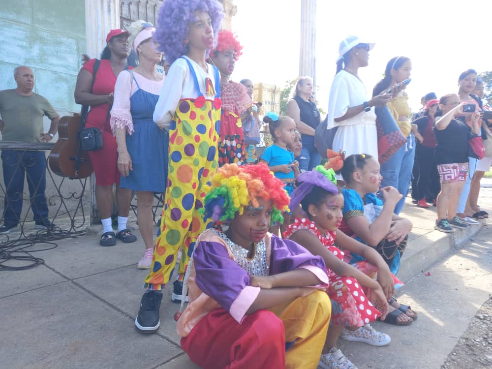 Máximas autoridades de Villa Clara llegaron este sábado hasta Sitiecito, en Sagua la Grande 