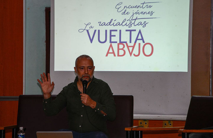 La Vuelta Abajo: radio inclusiva a debate de jóvenes realizadores