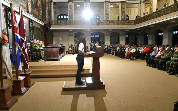 Díaz-Canel preside acto por 20 aniversario del discurso de Fidel en la Universidad de La Habana