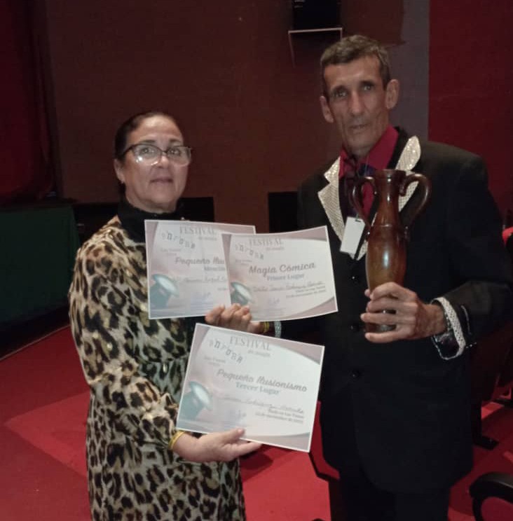 Javier y Raquel: con el orgullo de regresar Miembros de Honor en Festival Ánfora 2025