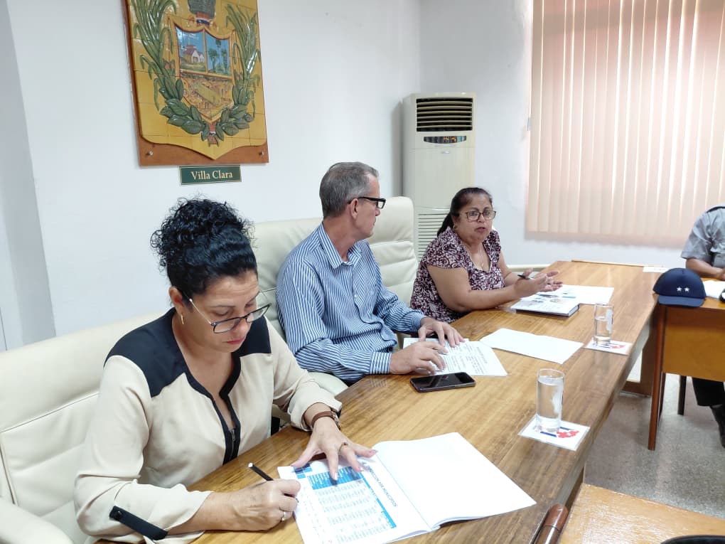 Evalúan control y cobro de multas en 2025 en Villa Clara