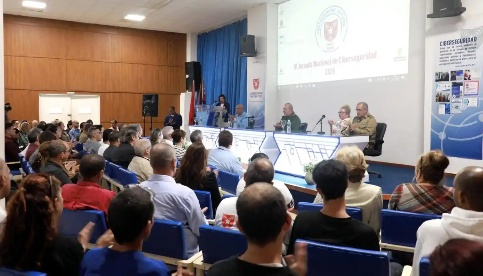 IV Jornada Nacional de Ciberseguridad : trinchera para para la defensa ...