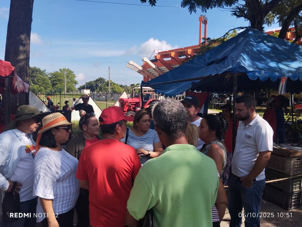 Llaman a organizar mucho mejor las ferias agropecuarias de los domingos