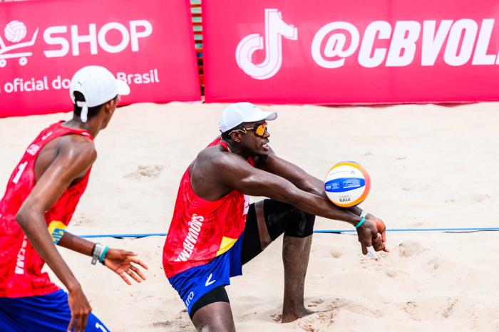 Desafiante el camino para las duplas cubanas en el Mundial de Voleibol de Playa