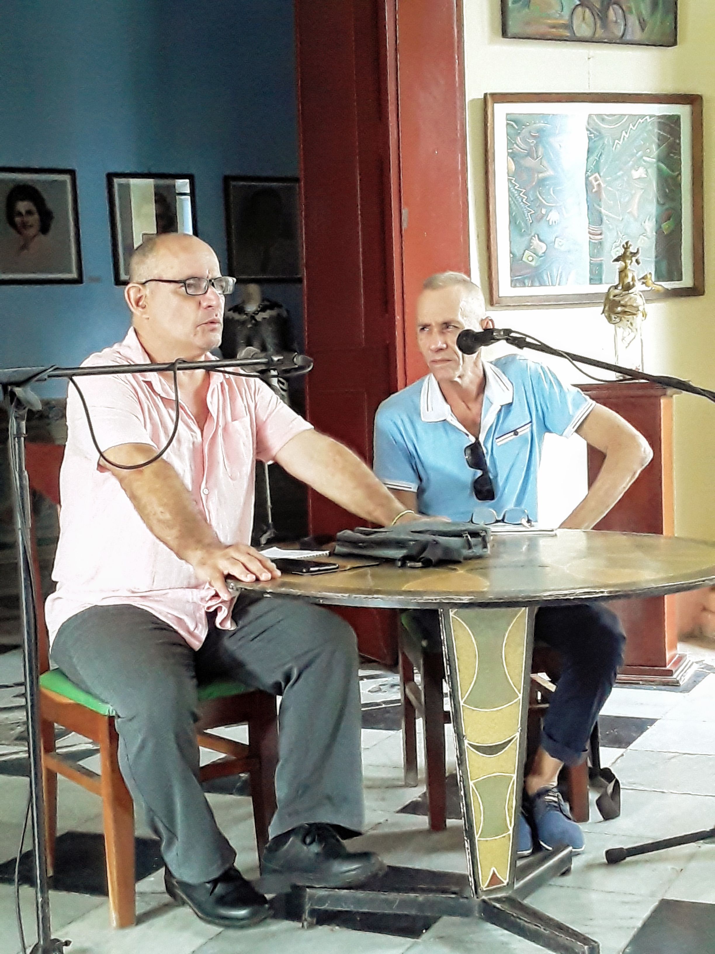 Singular homenaje literario en la Casa de la ciudad