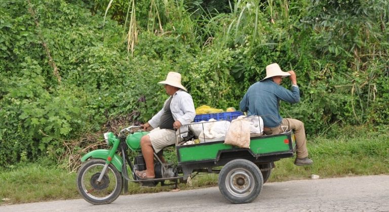 Última llamada para legalizar vehículos armados por partes y piezas en Villa Clara
