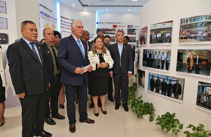 Visitó Díaz-Canel empresa chino-cubana de biotecnología 