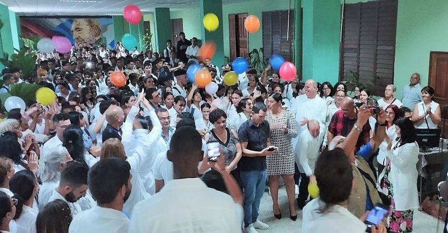 Reafirma Universidad Médica de Villa Clara compromiso con la excelencia (+Audio)