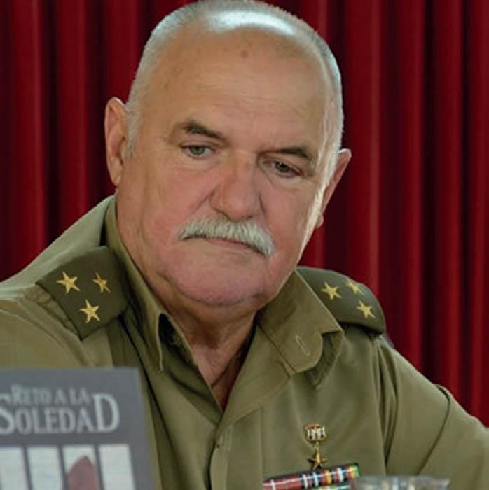 Orlando Cardoso Villavicencio, Héroe de la República, misión internacionalista, Etiopía, prisión, Somalia, Fidel Castro, “Reto a la Soledad”
