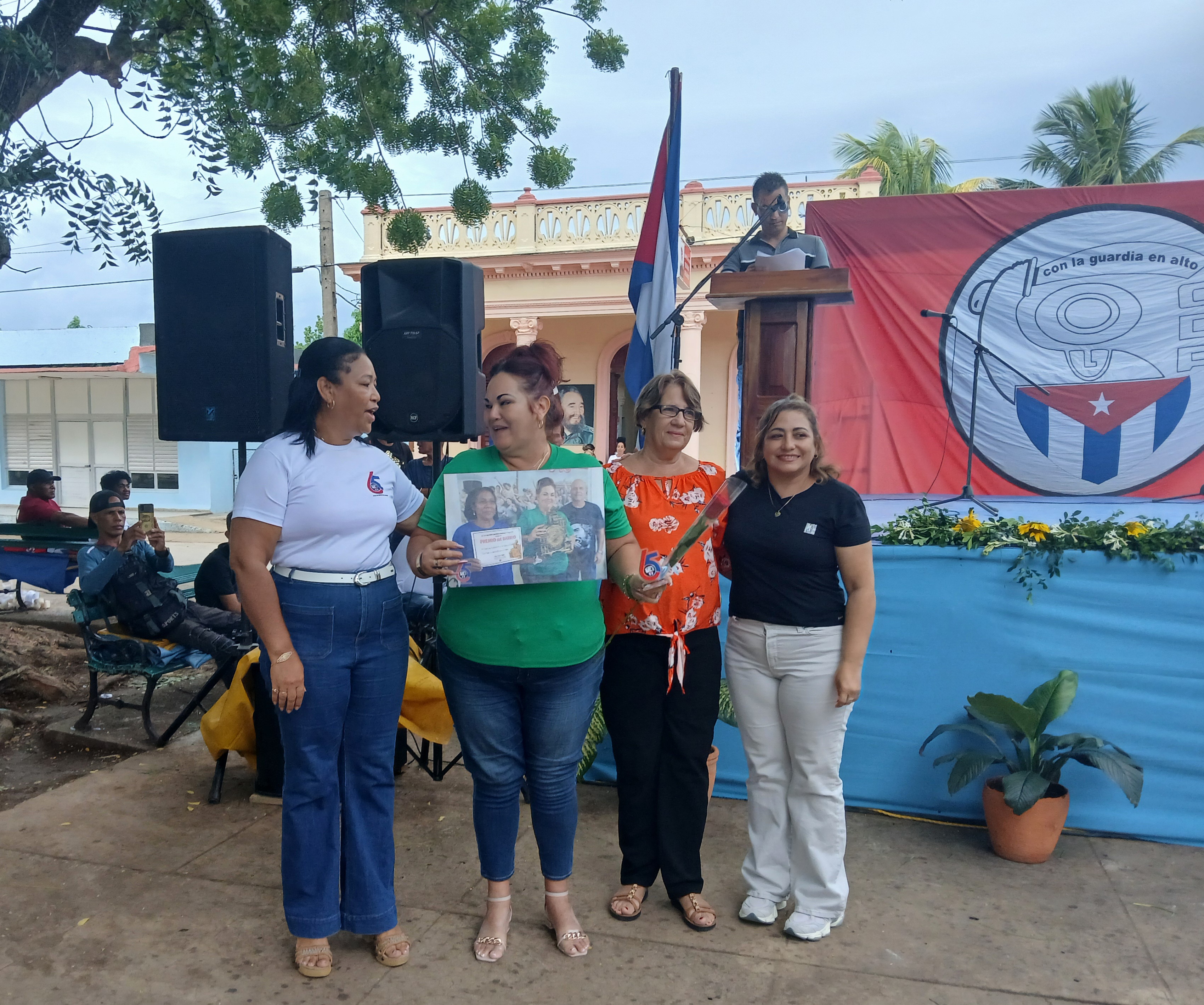 Celebra Villa Clara acto provincial por el 65 aniversario de los CDR