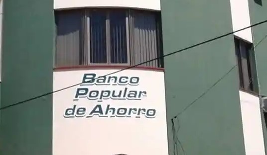 Entrevista a bancaria jubilada