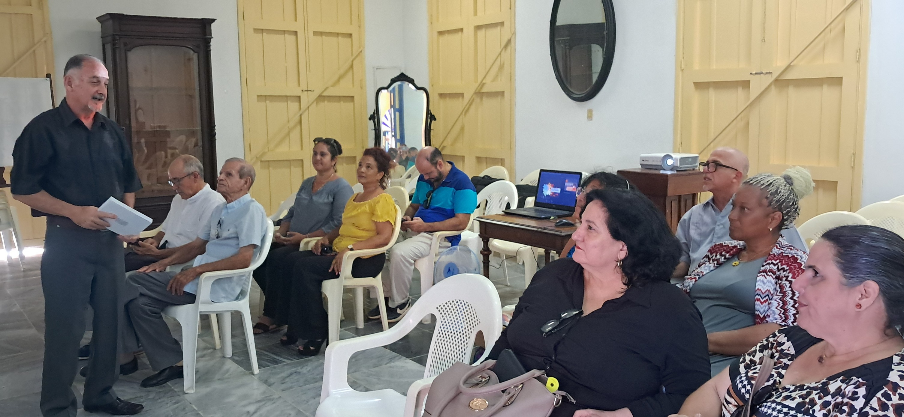 Experto villaclareño resalta importancia de fortalecer las políticas públicas y desarrollo local en el contexto actual cubano