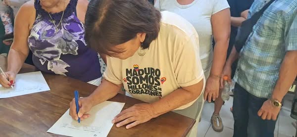 En CMHW, solidaridad con la patria de Bolívar y Chávez
