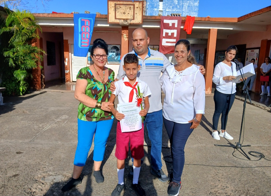 Quemado de Güines celebra aniversarios de la UJC y la OPJM