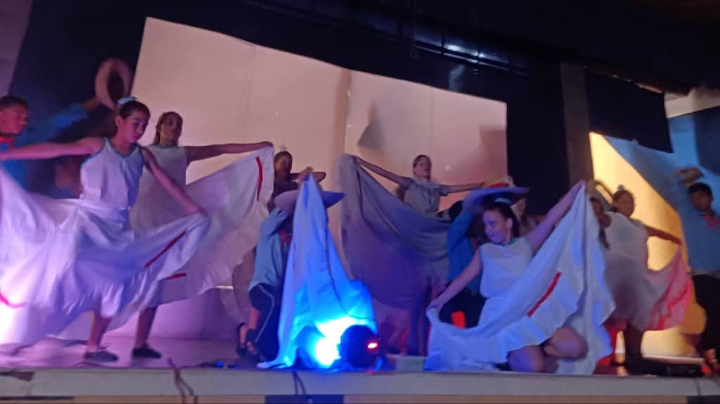 Encrucijada vivió su Fiesta Municipal de la Danza 2026