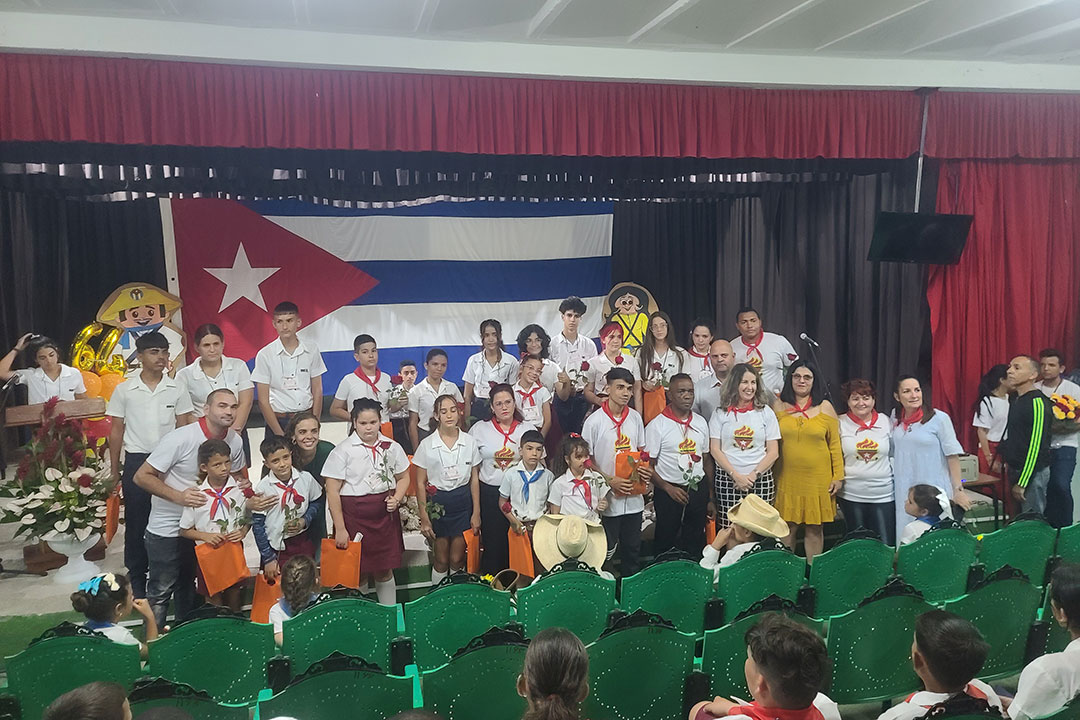 Jóvenes villaclareños comprometidos con su tiempo