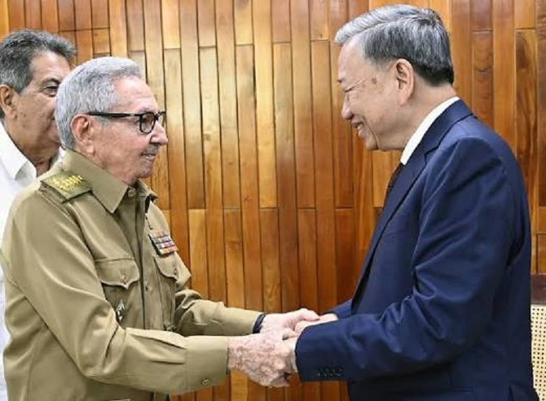 Felicita Raúl a To Lam por su elección como Presidente de Vietnam