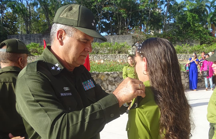 Egresan nuevos oficiales del Minint en Villa Clara