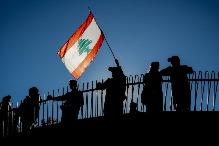 Israel y Líbano acuerdan un alto el fuego de 10 días
