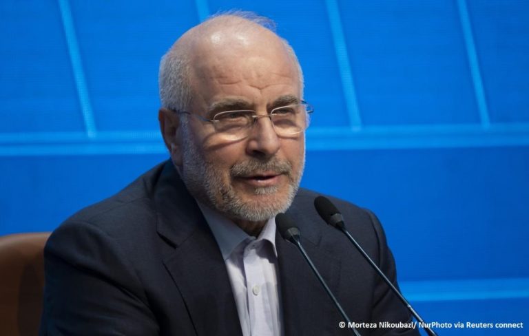 Irán anuncia nuevo cierre del estrecho de Ormuz por el accionar de EE.UU