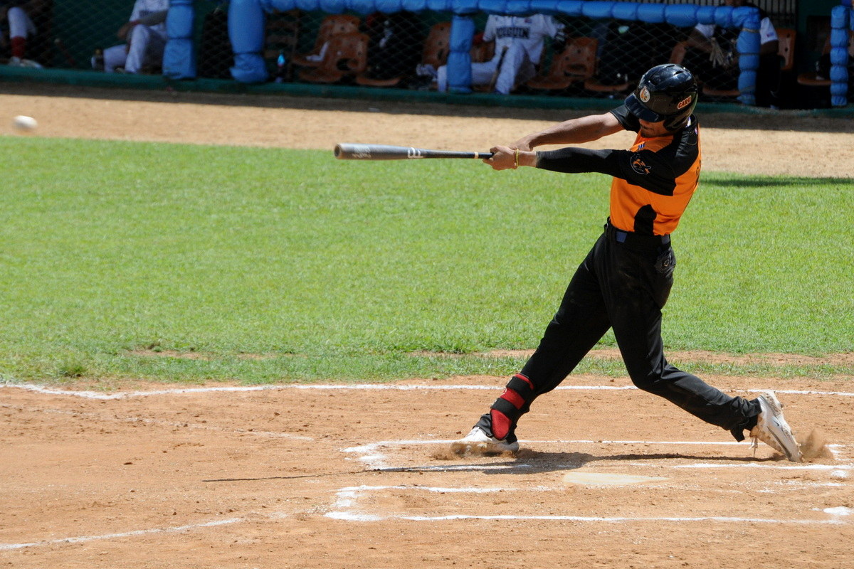Seleccionados 4 peloteros de Villa Clara como refuerzos para la IV Liga Elite del Béisbol Cubano