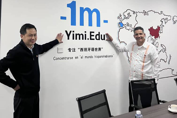 Acoge China Escuela Tecnológica con sello villaclareño